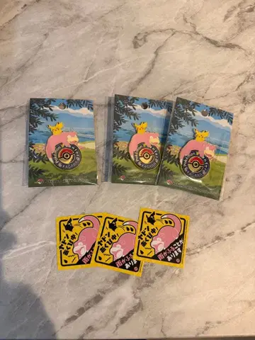 야돈 핀 배지 3개 세트와 스티커