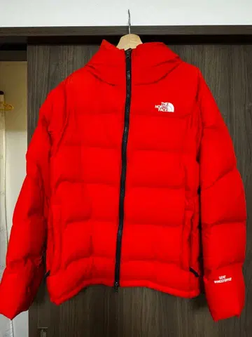 THE NORTH FACE 다운 자켓 레드