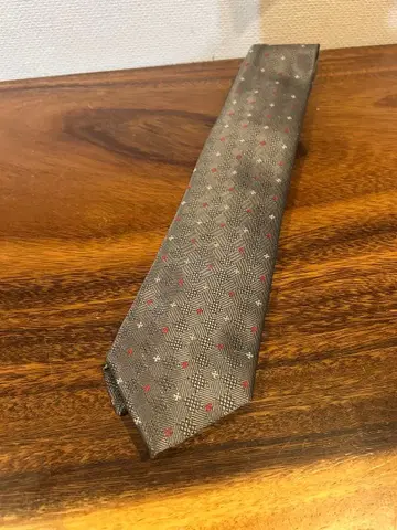 마리넬라 Marinella 그레이 실버 크로스 패턴 넥타이