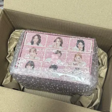 NiziU NewEmotion WithU반 9형태