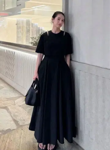 CLANE SLASH SHOULDER ONEPIECE