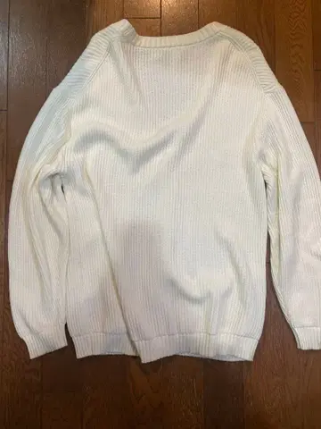 화이트 리브 편직 가디건