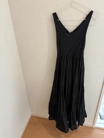 코코딜 블랙 원피스