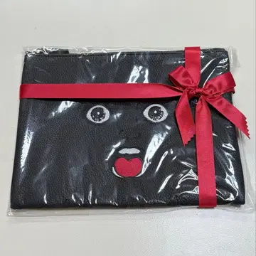 우메즈 카즈오 콜라보 파우치 미개봉 새상품 희귀 초레어