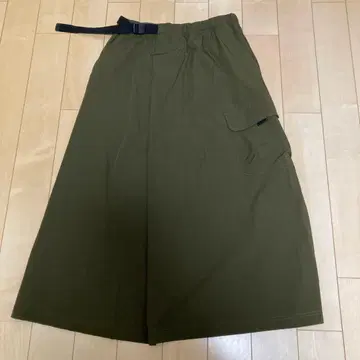 THOUSAND MILE 스커트