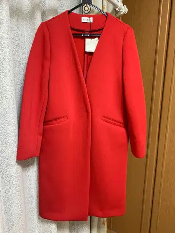 PLST 빨간색 롱 코트 S 사이즈