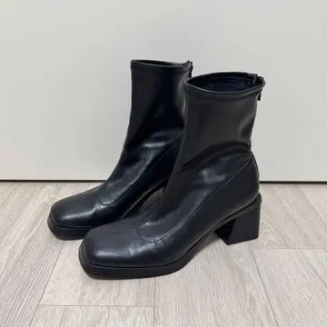 ZARA/자라 스트레치 블록힐 숏부츠