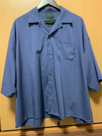 Unrelaxing Design 반팔 셔츠 파랑