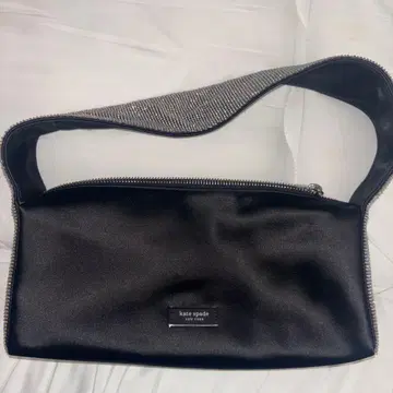 kate spade 블랙 새틴 숄더백