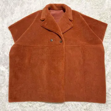 컨디션 최상 AMERI 리버서블 보아 폰초 코트