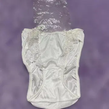 화이트 브라이덜 이너 M 사이즈