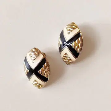 칠보 세공 귀찌 빈티지 빅 사이즈 기하학 패턴 블랙 금 화이트