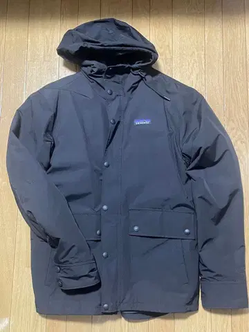 Patagonia 블랙 마운틴 후드티