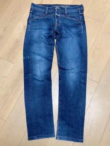 LE JEAN DE MARITHE FRANCOIS GIRBAUD 데님