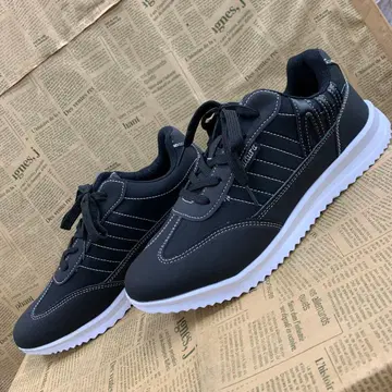 새상품 남성용 26.0cm 경량 통굽 클래식 스니커즈 블랙 2389