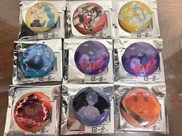 Ado 캔뱃지 세트