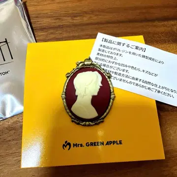 미세스 바벨 가챠 카메오 핀즈 B 오오모리 핀배지