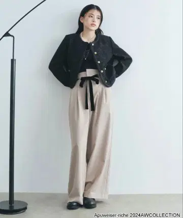 Apuweiser-riche 체인 벨트 부착 턱 와이드 팬츠