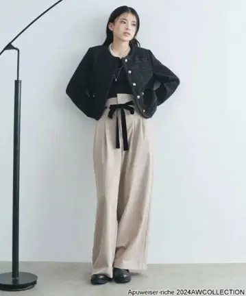 Apuweiser-riche 체인 벨트 부착 턱 와이드 팬츠