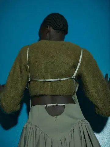 아이레네 샤기 니트