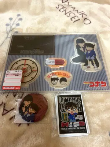 명탐정 코난 아카이 시마무라 아크릴 스탠드 캔뱃지 세트