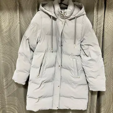 ZARA 베이지 다운 코트