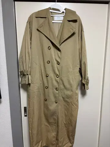 NEU JOURNAL STANDARD 베이지 코트