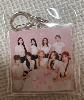 NiziU 라쿠텐 혜택 3가지 형태 아크릴 키링