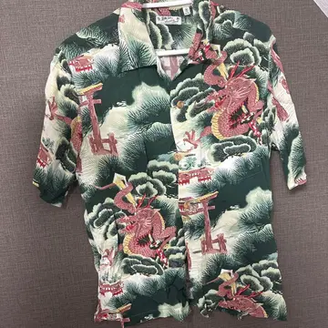 드래곤 패턴 반팔 하와이안 셔츠