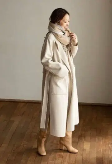 로브 사이드 슬릿 리버 롱 코트 38 아이보리 베이지