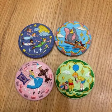 디즈니 자수 캔뱃지 4개 세트