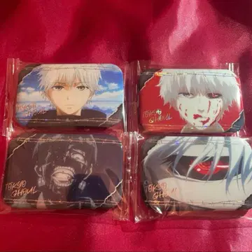 카네키 켄 도쿄 구울 홀로그램 스퀘어 캔뱃지 4개 세트 한정품