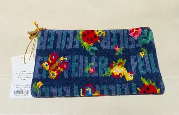 꽃무늬 자수 파우치 페이러