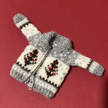 브라이스 체리 카우친 니트 리카짱