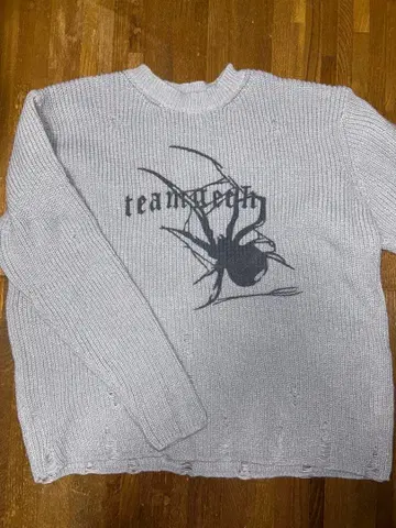 y2k 그런지 거미 그래픽 니트 스웨터 그레이 데미지 가공