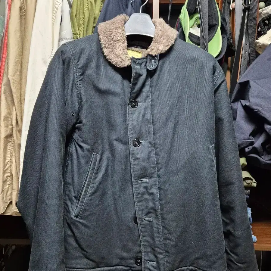 Houston N1 Deck Jacket 44size on Bunjang Global Site.