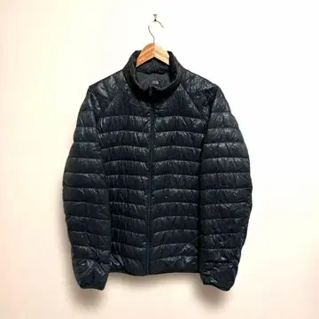 유니클로 울트라 라이트 다운 자켓 다크 그린 L 남성용