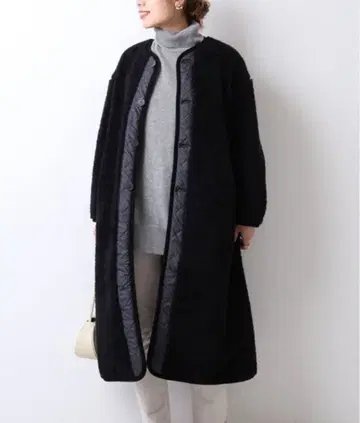 [ LAVENHAM ] 라벤햄 쉘파 롱 코트 보아 코트 새상품급