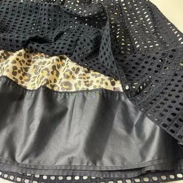 플레어 스커트, 허리밴딩, 광택, 고급 블랙 레이스, 리버서블 착용 가능