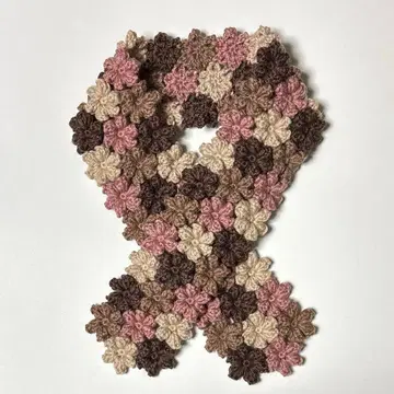 꽃 모티브 (브라운 계열) 손뜨개질 머플러