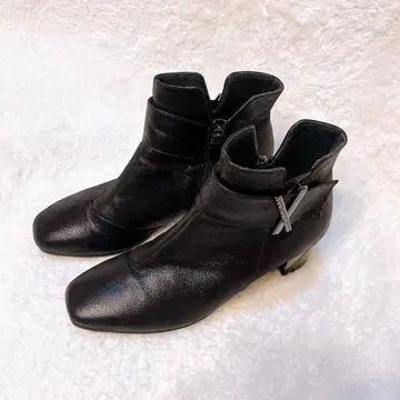 FIZZ REEN 피즈린 숏부츠 크로스 모티브 일본제