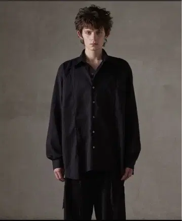 [ GRANCY ] 데미지 도킹 디자인 셔츠