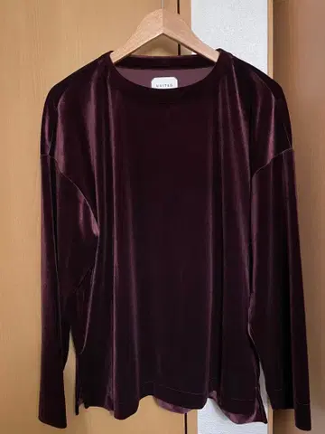 UNITED TOKYO 벨로아 풀오버