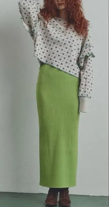 ROSE BUD 리브 니트 스커트 안티카 좋아하는 분께 추천