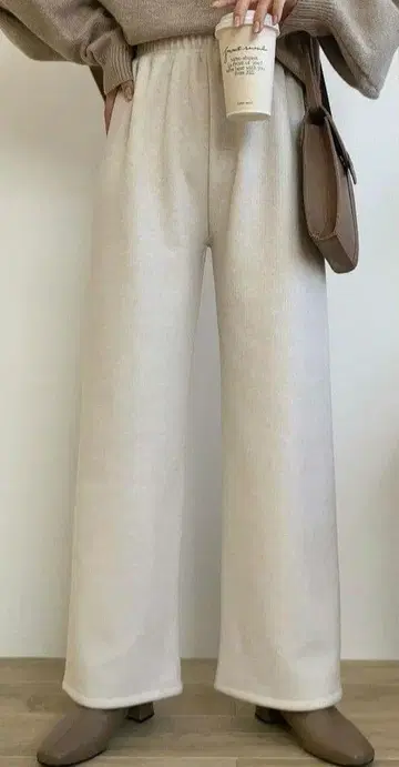 새상품 BLATE 따뜻한 속기모 리브 믹스 뉴앙스 와이드 팬츠 에크루