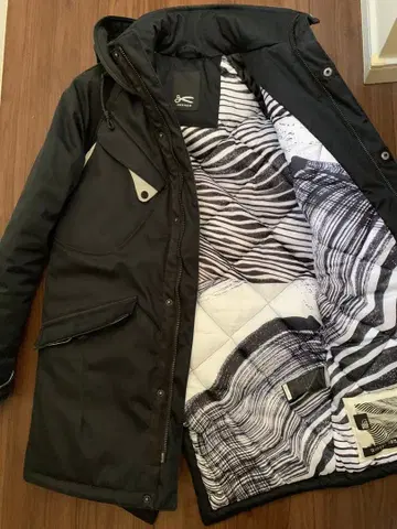 다운 모즈 충전솜 코트