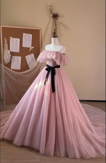 핑크 컬러 드레스