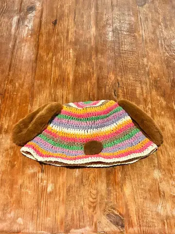 스누피의 컬러풀 모자