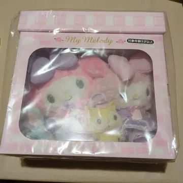 마이멜로디 봉제 인형과 집 모양 케이스 세트
