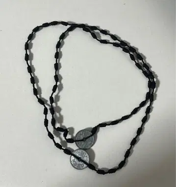 neighborhood 코인 목걸이